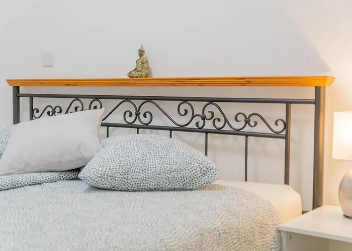 Flexible Selfcheckins 42 - Zagreb - Luxury - Garage Parking - Loggia - Brand New